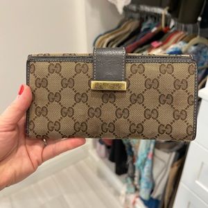 Used Gucci Long Wallet
